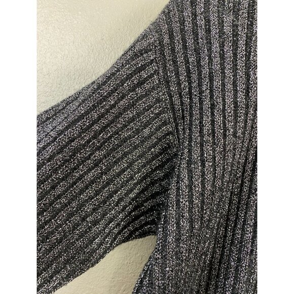Vtg ADRIENNE VITTADINI LAMBSWOOL Sweater CARDIGAN WOMENS sz MEDIUM GRAY metallic - Picture 9 of 11